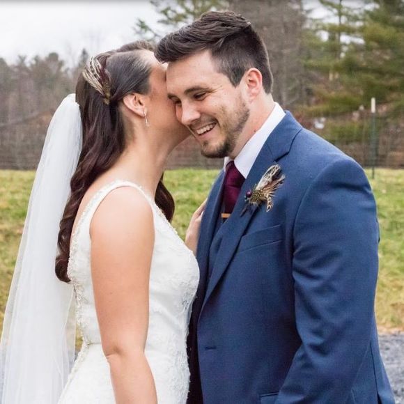 Meet your Posher, Whitney - Picture 1 of 1